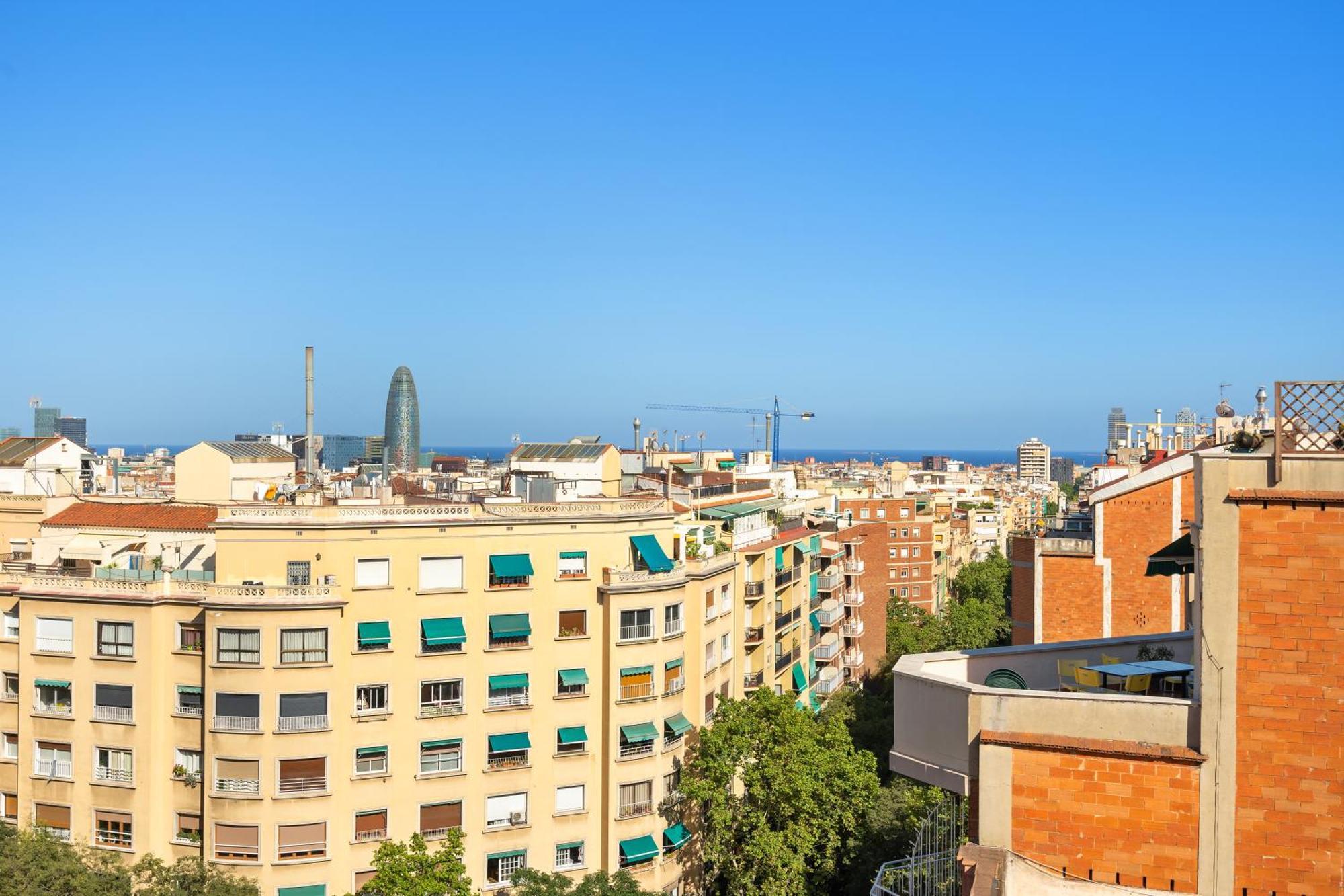Appartement Chic 3Br Retreat With Private Terrace à Barcelone Extérieur photo